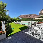 Πανσιόν Da Mirella