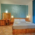 Da Mirella 4* Λατζίζε