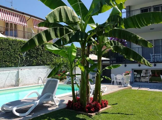 Da Mirella 4*