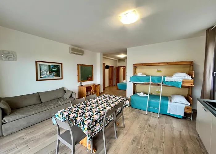 Pensión Da Mirella Lazise