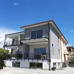 Da Mirella